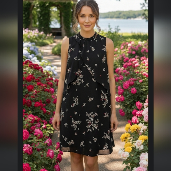 Apt. 9 Dresses & Skirts - ❤️5/$25   Gorgeous Black Red and White Floral Flowy Dress